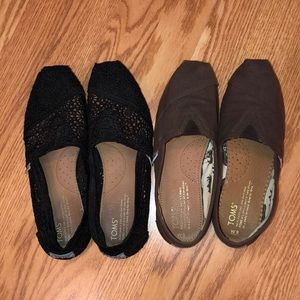 BUNDLE Toms Size 8